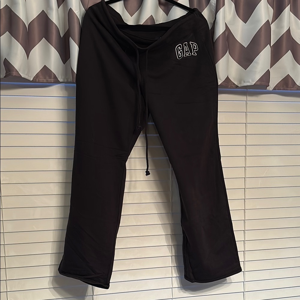 GAP Black Lounge Pants